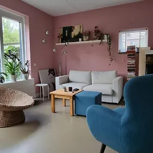 Lovely 1 Bedroom With Garden Apartment Amsterdam